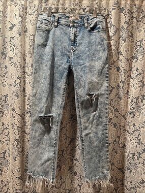 Free People Light Blue Acid Wash Straight Leg Jeans with Frayed Hem Size 29